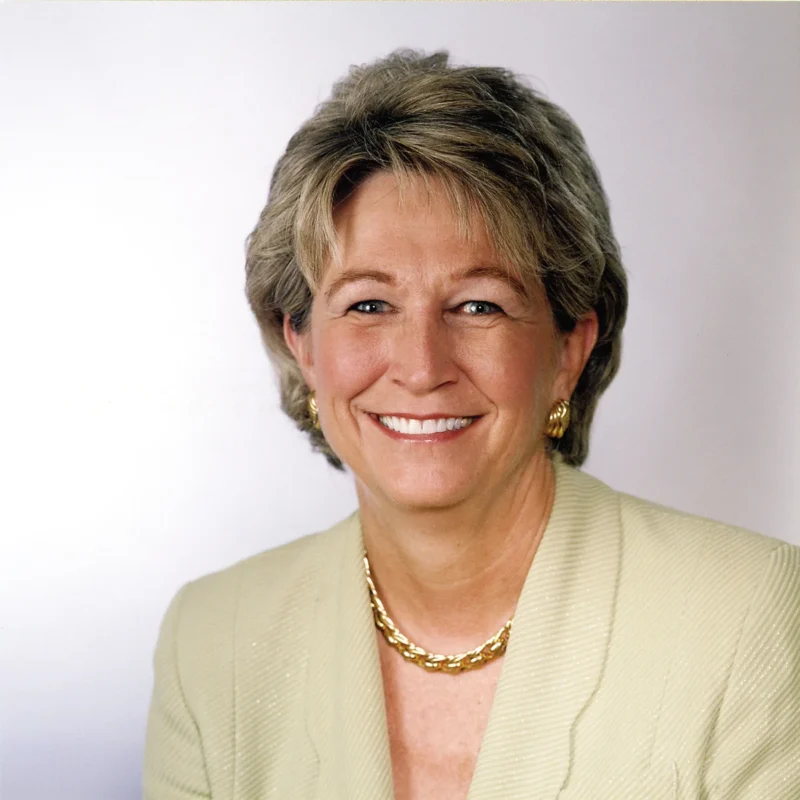 Headshot of Carolyn R. Aldigé